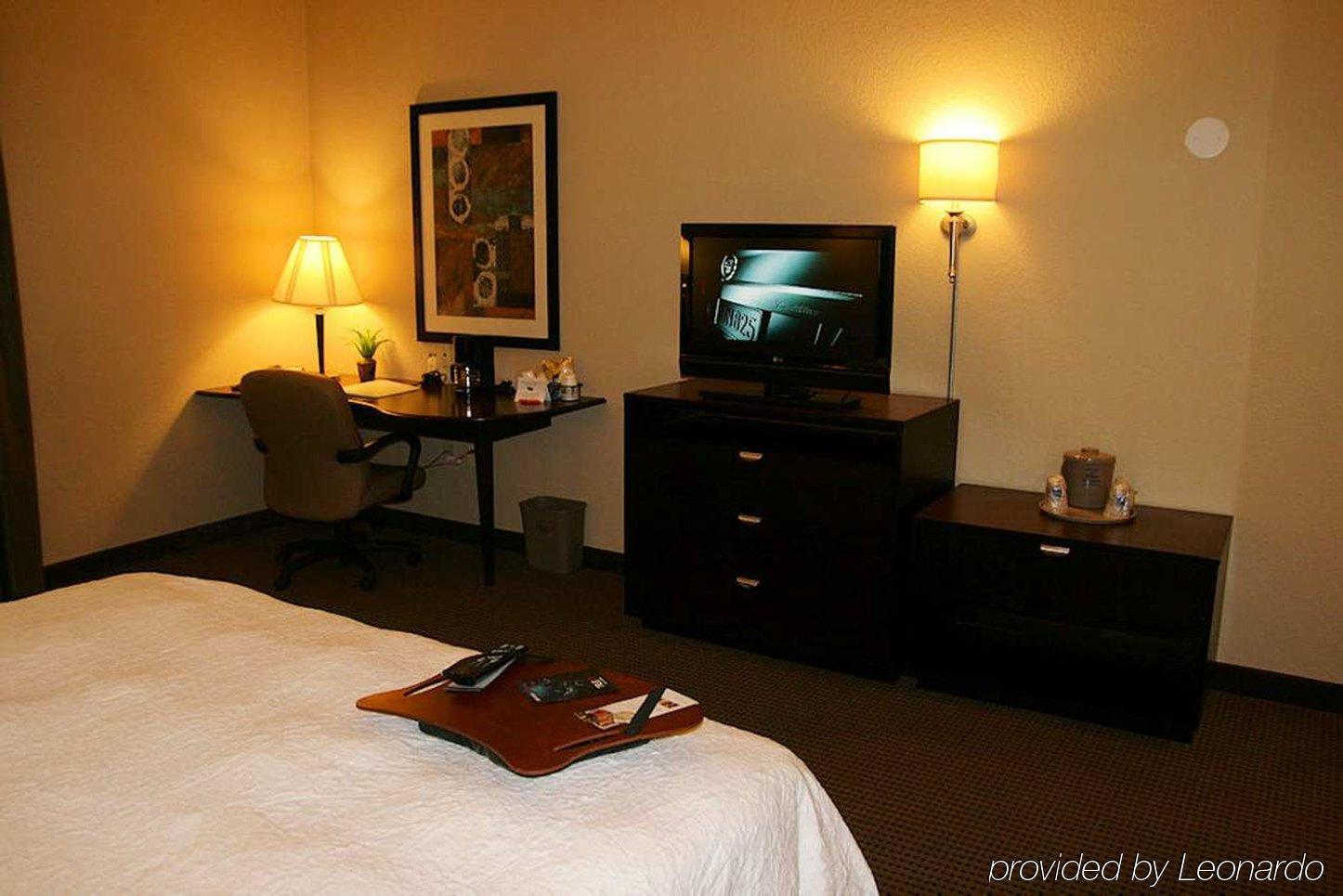 Hampton Inn & Suites Phoenix Glendale-Westgate Szoba fotó